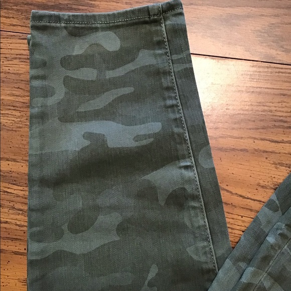 Women’s Camouflage Jeans Sz 16/33 - Picture 6 of 6